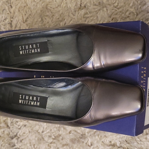 STUART WEITZMAN PEWTER INTEL SHOES - Picture 8 of 11